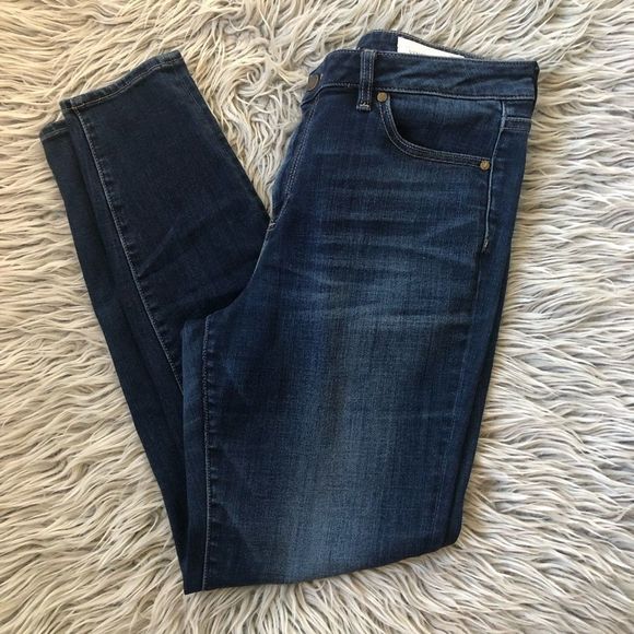 🔴 2 for $25 Almost famous women’s jeans high rise skinny size 11 - Picture 2 of 8